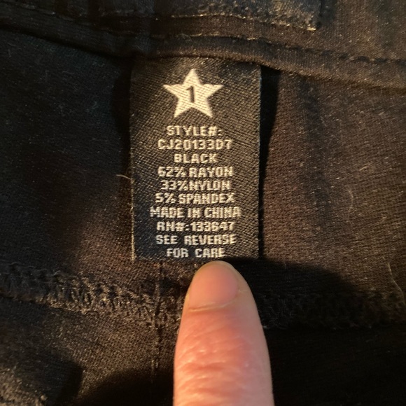 Celebrity pink size one /25 low waist black skinny - Picture 13 of 14